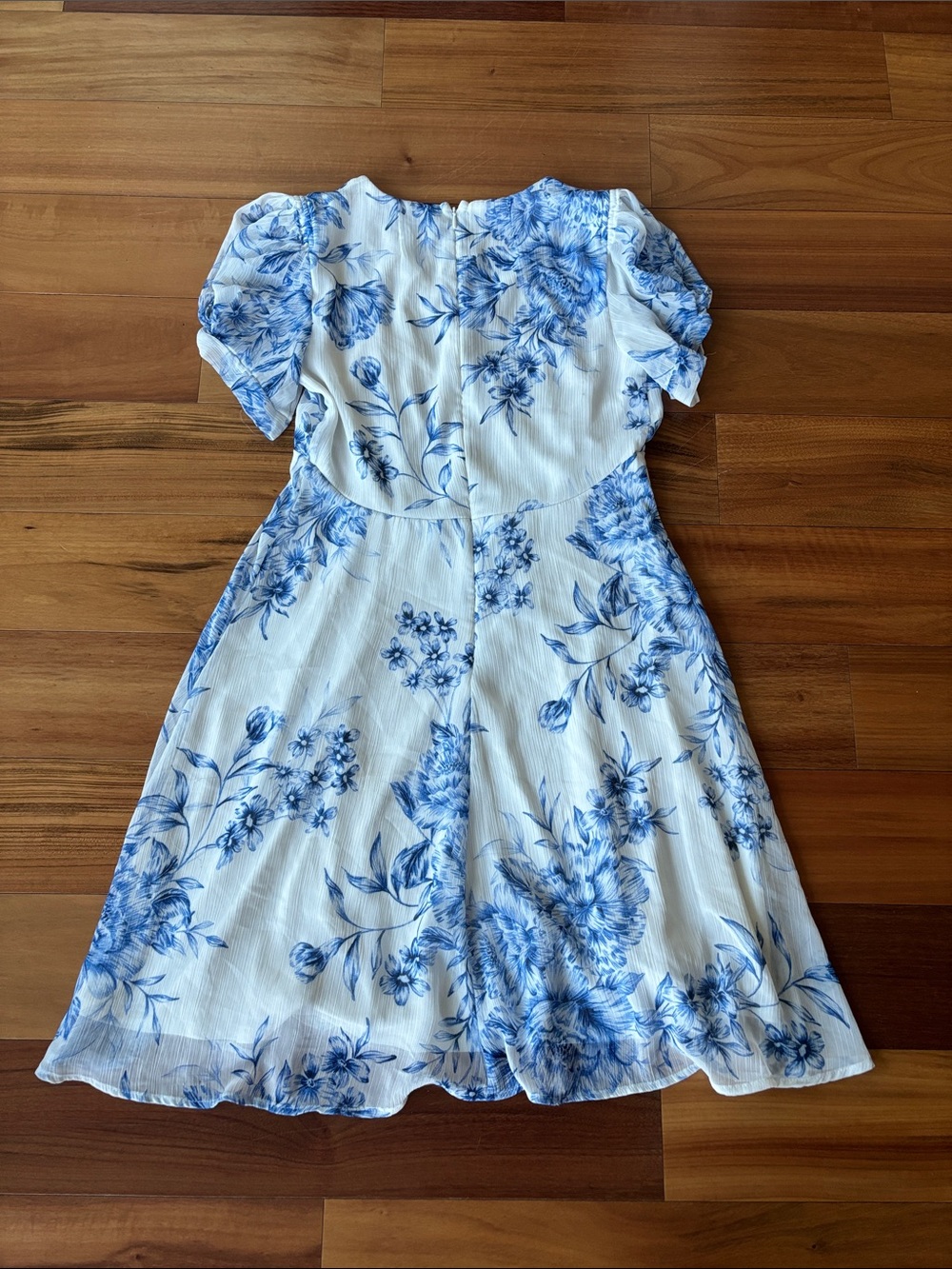 Calvin Klein chiffon dress - Picture 13 of 14